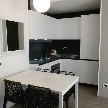 Iride Apartment Brenzone sul Garda