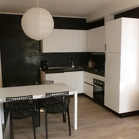 Iride Apartment *
