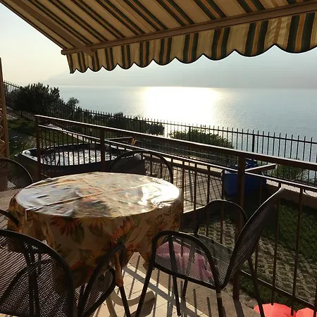 Apartment Iride